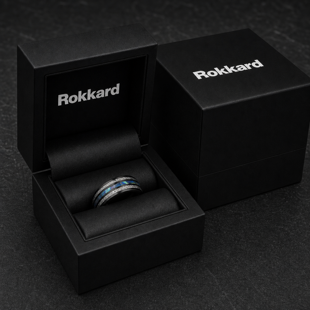Andromeda ring — in Rokkard wooden keepsake case