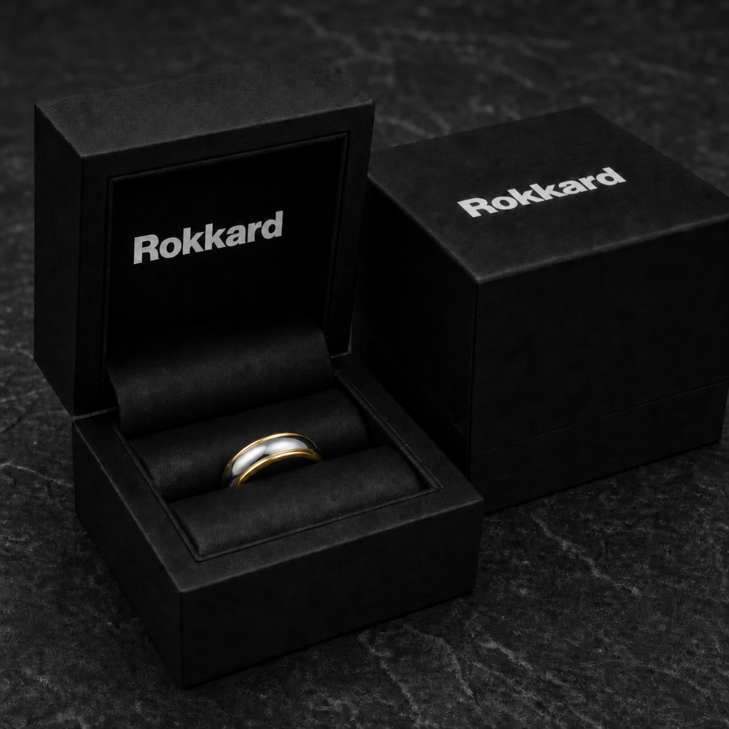 Aura ring — in Rokkard wooden keepsake case