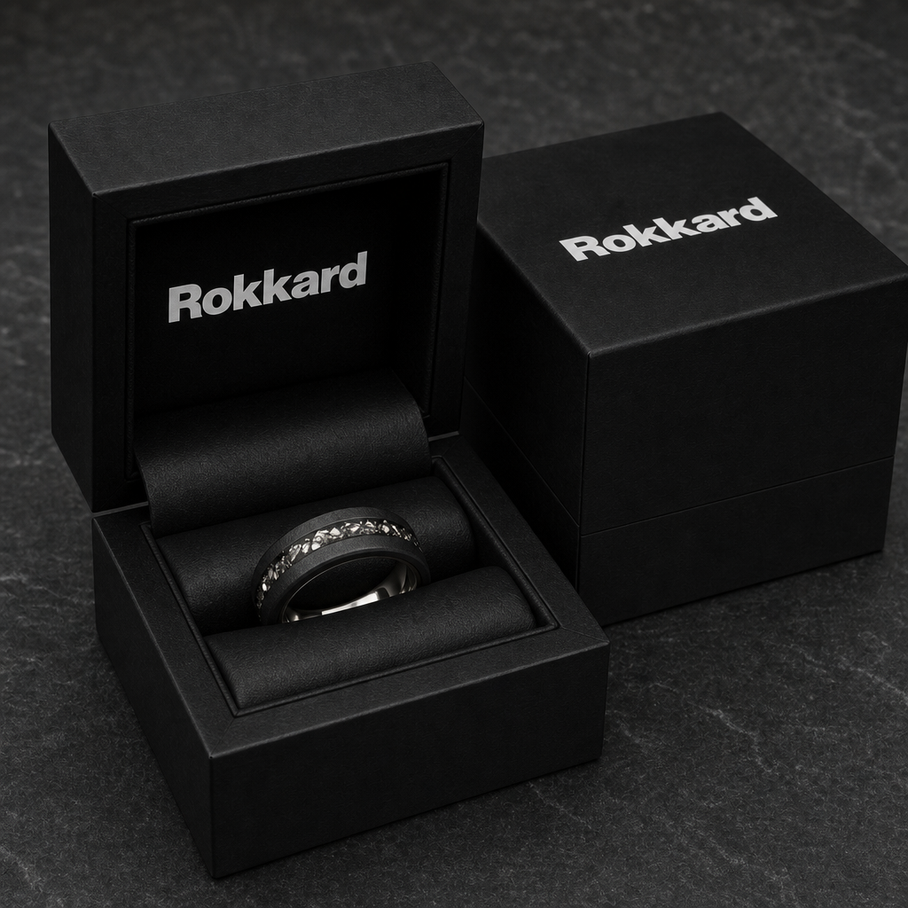 Orion ring — in Rokkard wooden keepsake case